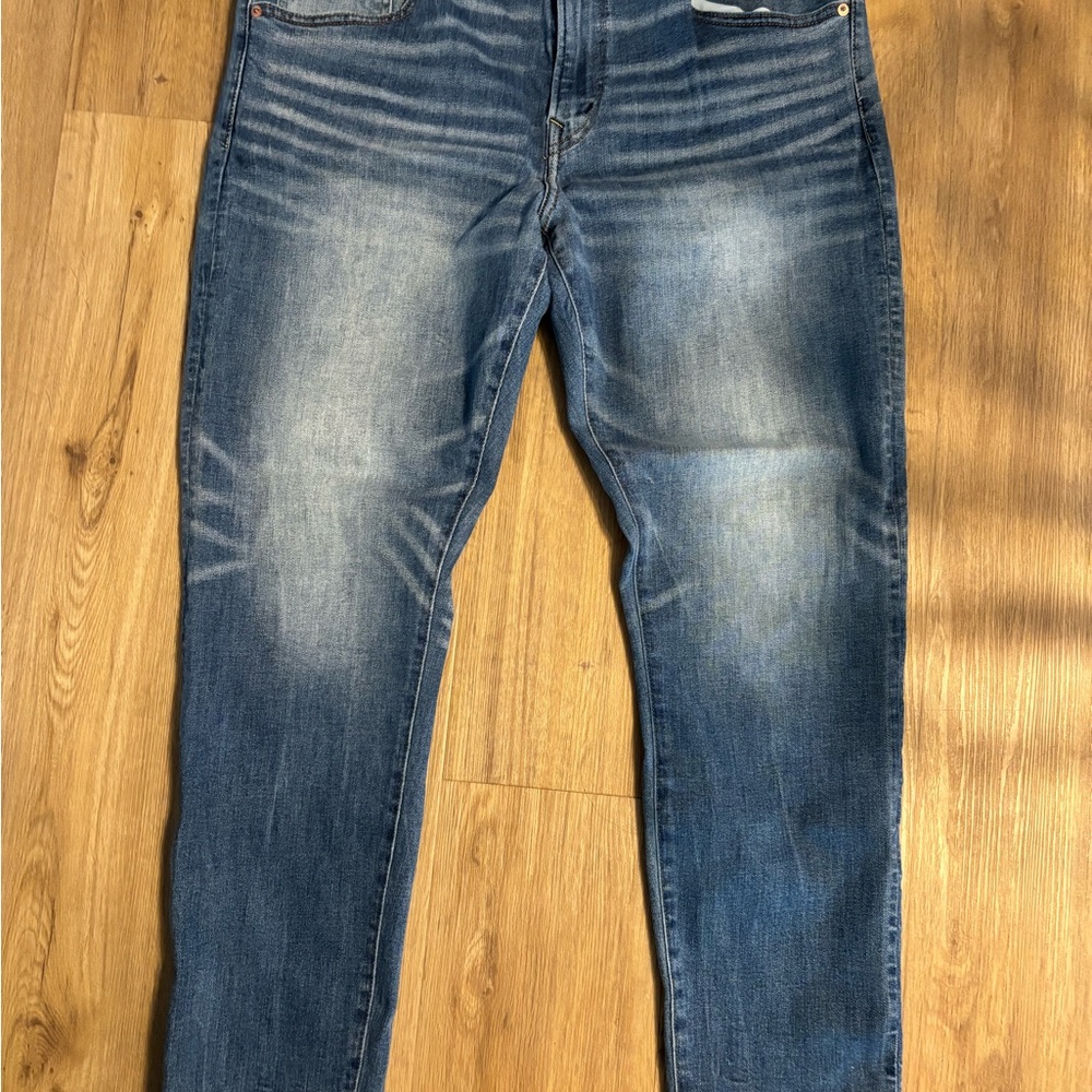 American Eagle Men's Blue Jeans
